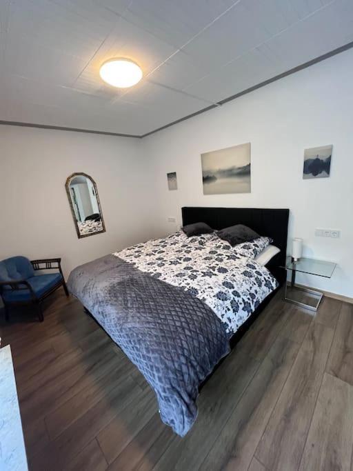 Modern Und Rustikal Mit Kamin Ferienwohnung Kohlert Bad Berleburg Eksteriør billede